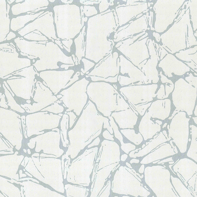 Обои 1838 Wallcoverings Camellia Glaze Silver 1703-111-05